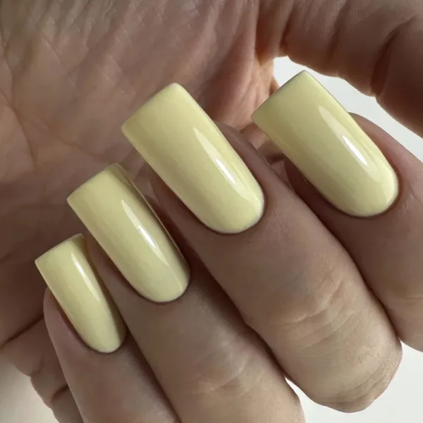 UV/LED Gel Polish PNB 01L Amarello, 8 ml