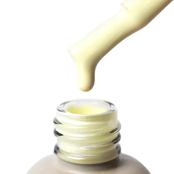 UV/LED Gel Polish PNB 02L Butter Yellow, 8 ml