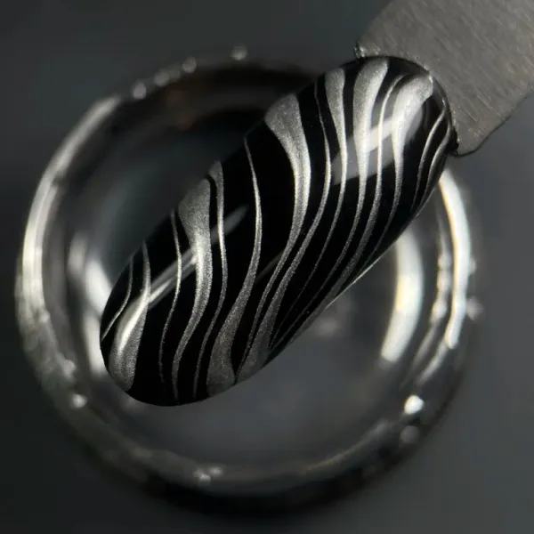 NAILSOFTHEDAY Metallic Paint, 5ml