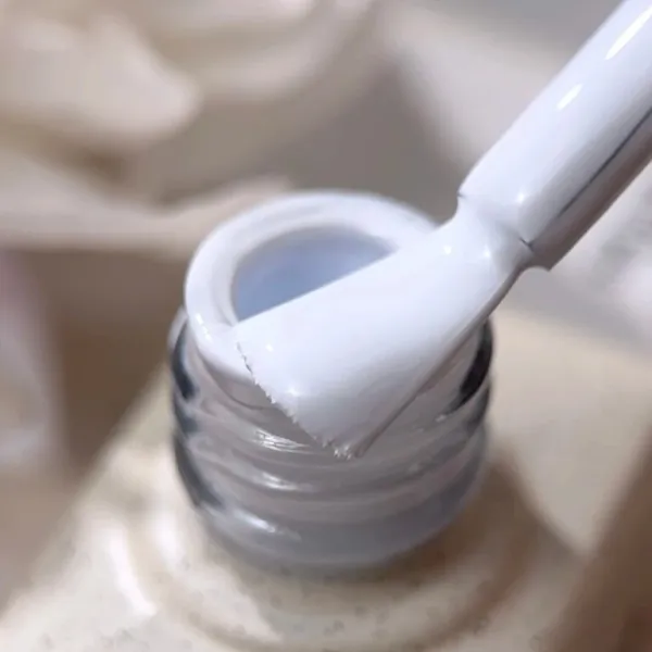 NAILSOFTHEDAY Gel Polish French White 002 – холодный ультрабелый гель-лак, 10 мл
