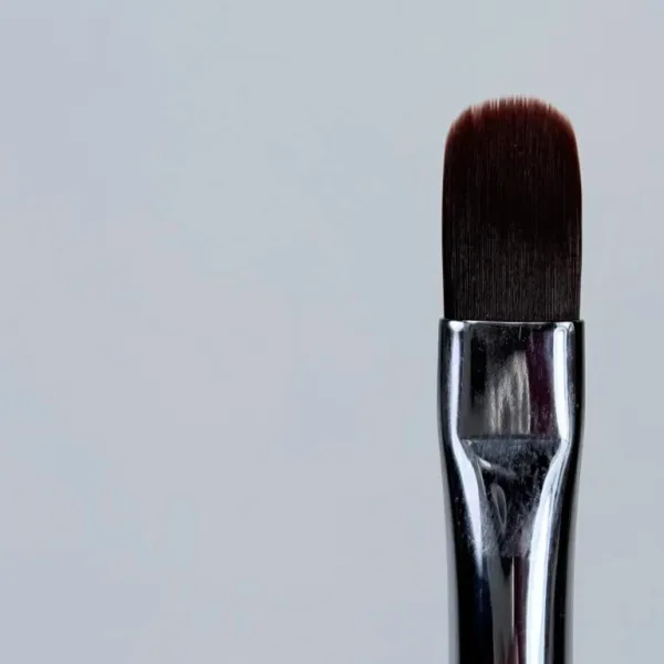 NAILSOFTHEDAY Professional Brush 2-in-1: Liner + Oval — двухсторонняя кисточка, 11мм