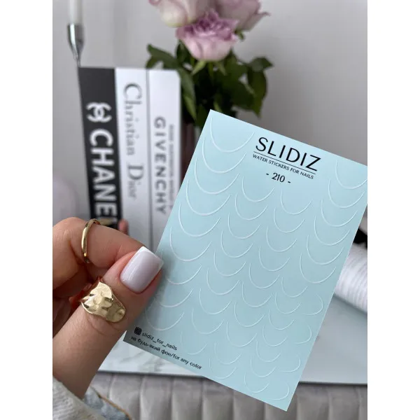Slidery na nehty SLIDIZ №210